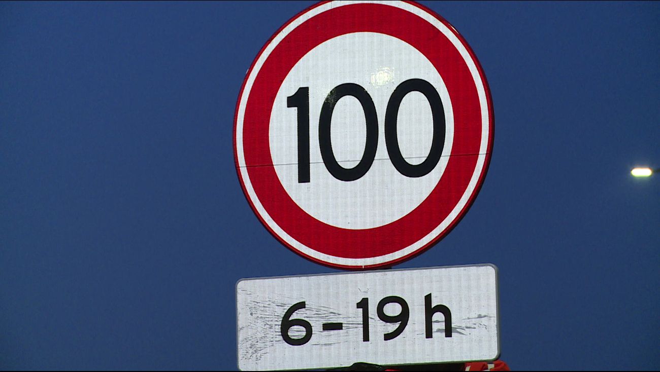 Omroep Flevoland - Nieuws - Maximumsnelheid 100 km/u als de borden zijn