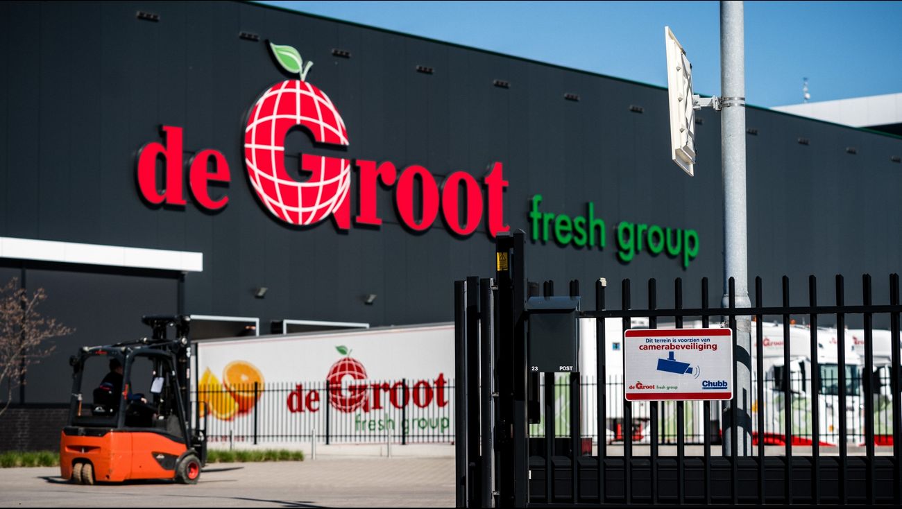 Almere - Twee jaar cel voor betrokkenheid bij aanslag op medewerkers fruitbedrijf